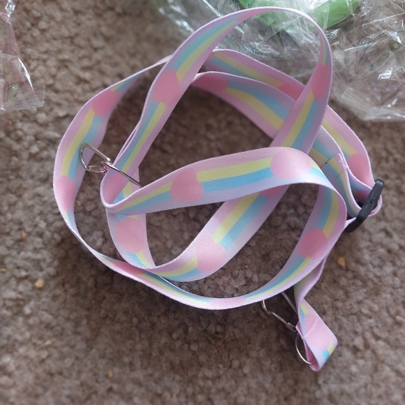 Cute Mini EVA Green Sanrio Beach Bag. - Picture 6 of 8